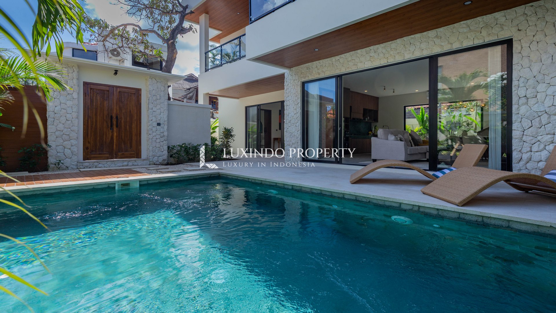BERAWA - CONTEMPORARY HOME WITH THOUGHTFUL INTERIOR (LHV1052)